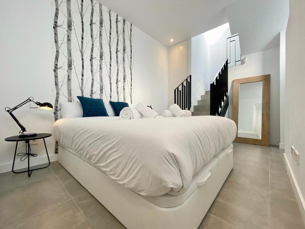 Tulem La Latina Apartment Мадрид Екстериор снимка