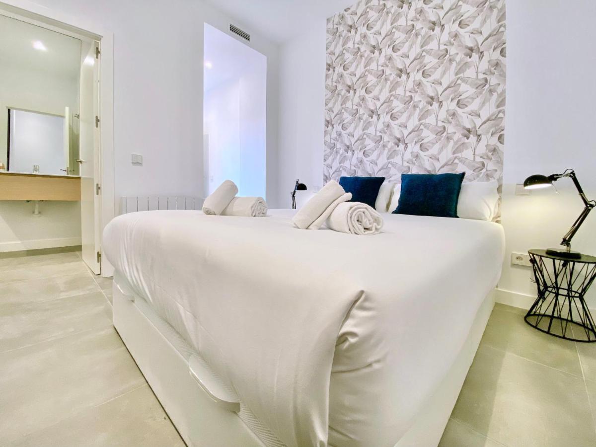 Tulem La Latina Apartment Мадрид Екстериор снимка