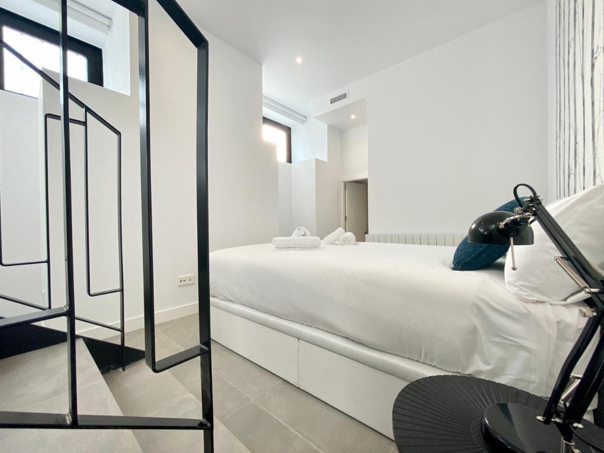 Tulem La Latina Apartment Мадрид Екстериор снимка