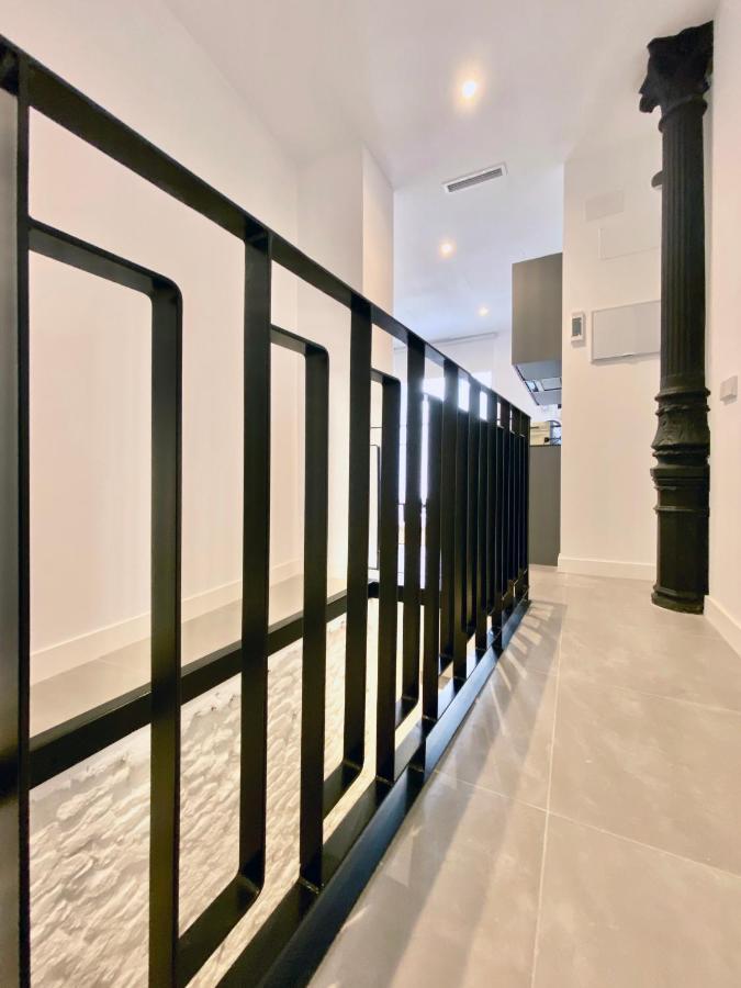 Tulem La Latina Apartment Мадрид Екстериор снимка